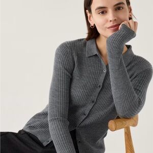 Uniqlo Merino Wool Polo Cardigan - size medium, gray
